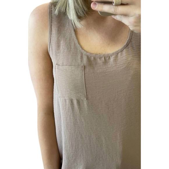 NEW MITTOSHOP scoop neck pocket tank top in toast - Picture 2 of 2